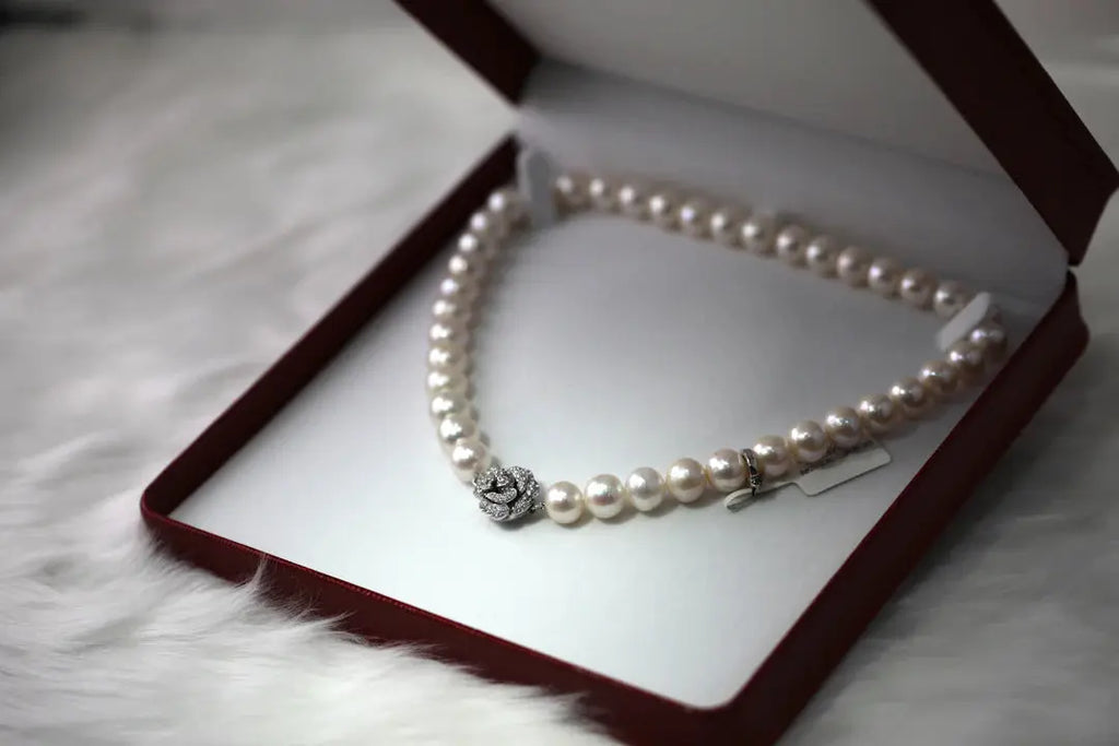 The Enchanting History of Tahitian Pearls A Timeless Journey