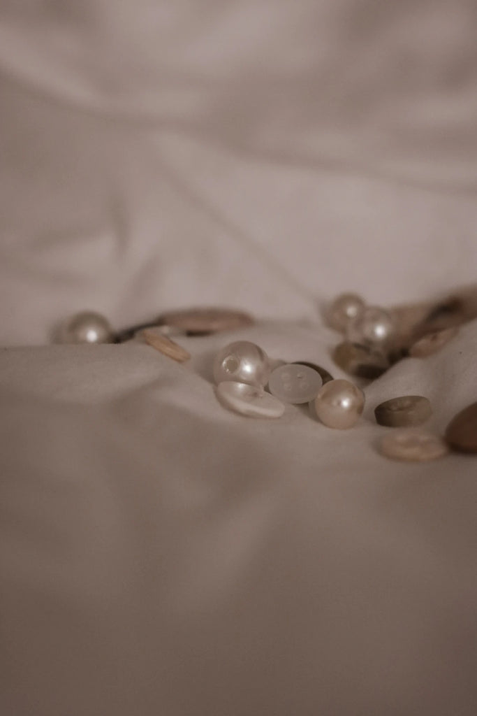 The Ultimate Guide to Wearing Tahitian Pearls