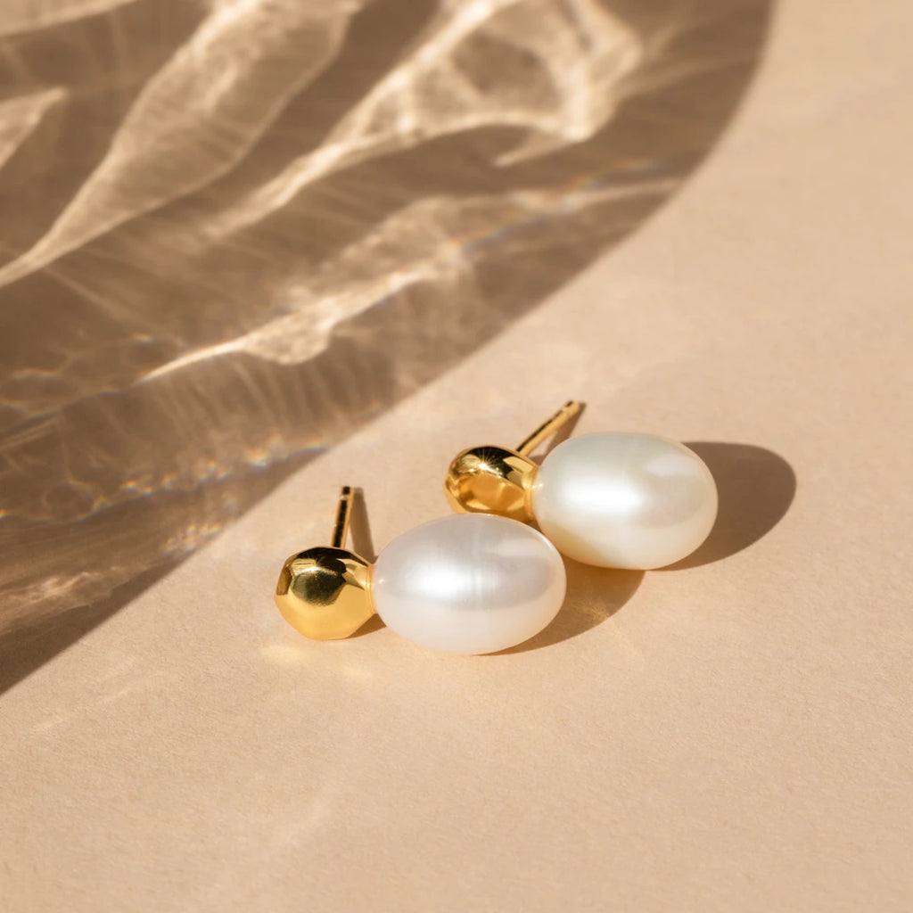 Stunning Tahitian Pearl Earrings for Every Style