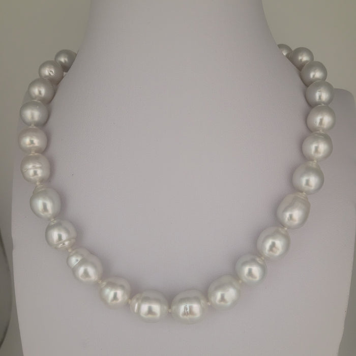South Sea Pearls 10-12 mm Very High Luster 18K Solid Gold Claps