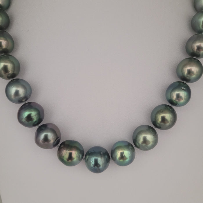 Tahiti Pearls 12-13 mm Very High Luster Light Green Color 18K Gold Clasp