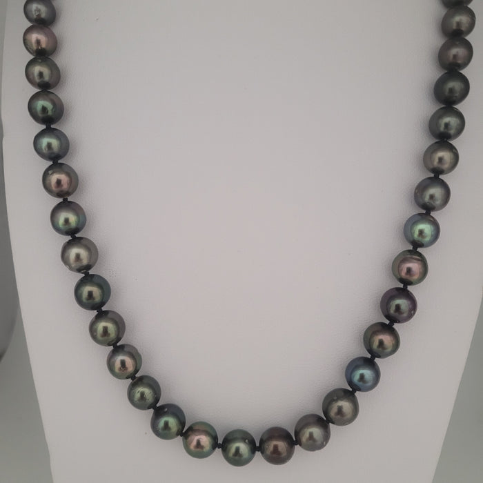 Tahiti Pearls 8-9 mm Black-Green Color High Luster 18K Gold Clasp