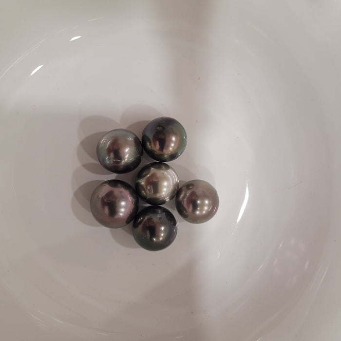 Tahiti Loose Pearls 13 mm Dark Copper Color and Very High Luster