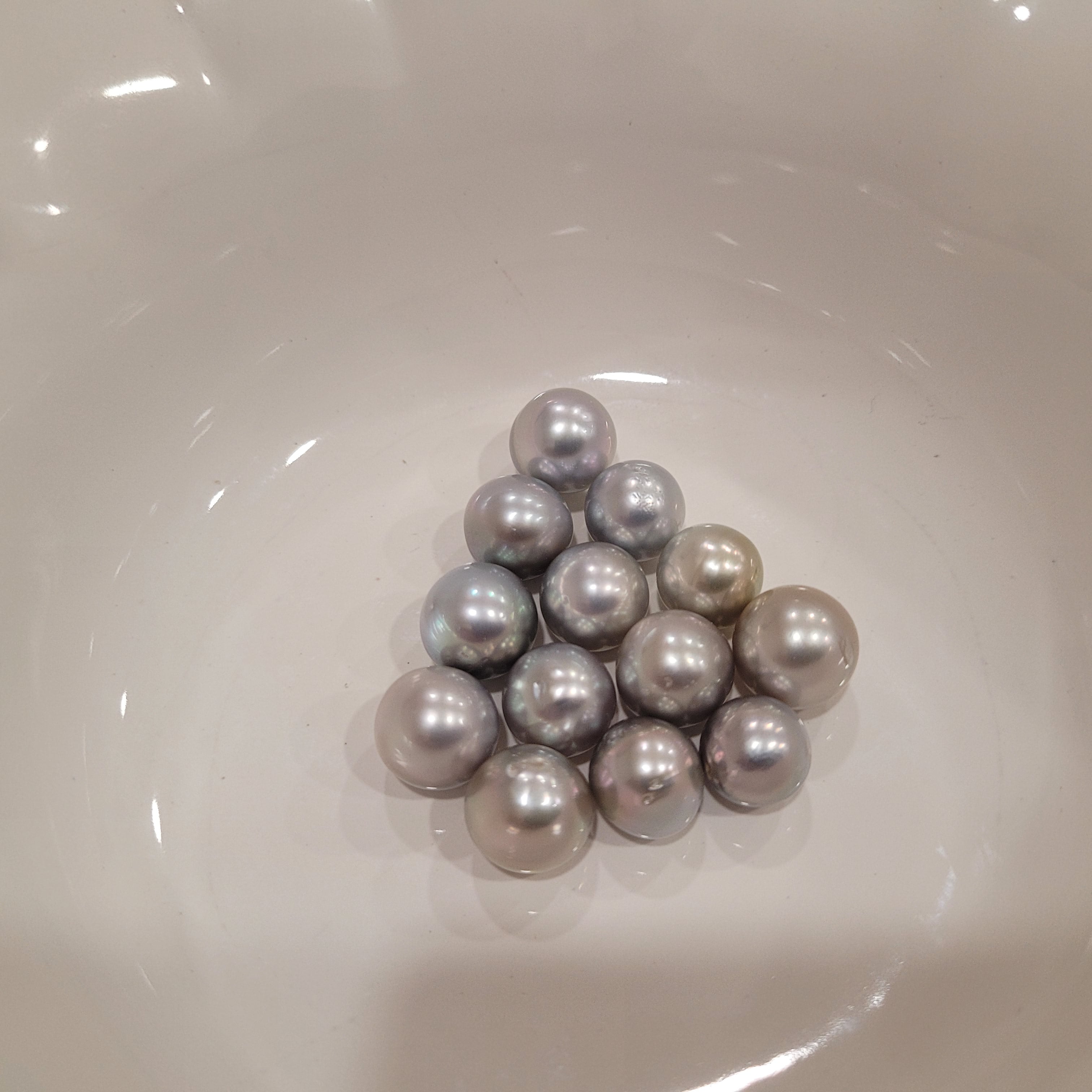 Tahiti Pearls 10-11 mm Silver Color & High Luster