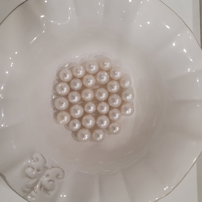 White South Sea Pearls 11 - 12 mm Round Grade 1