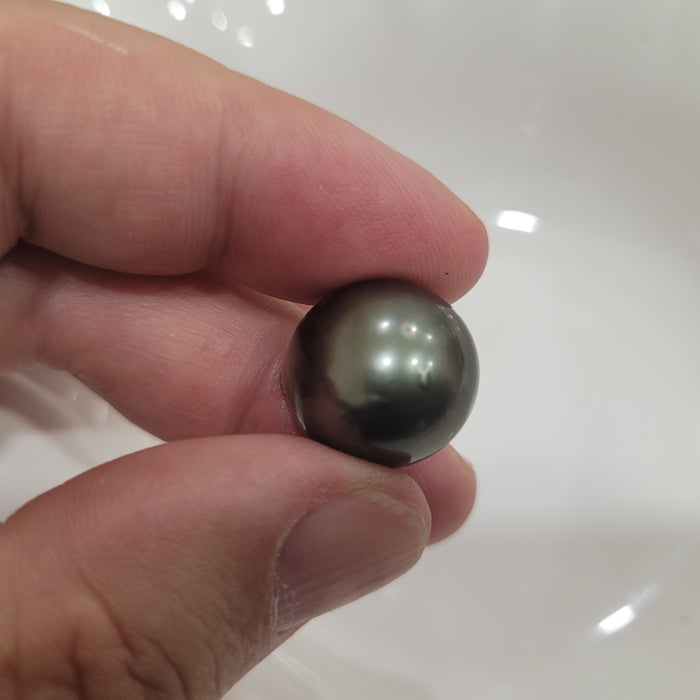 Tahiti Pearl 16,60 mm High Luster, Dark Color, High Luster