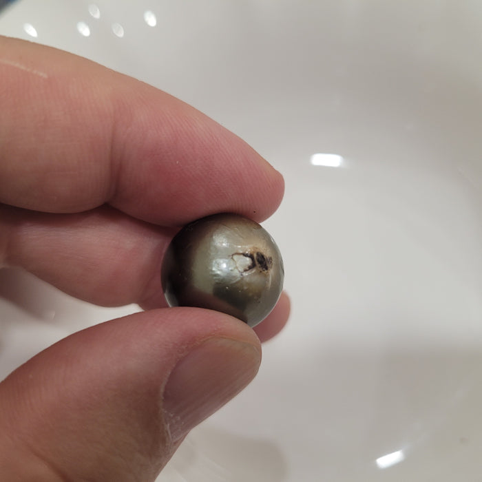 Tahiti Pearl 16,60 mm High Luster, Dark Color, High Luster