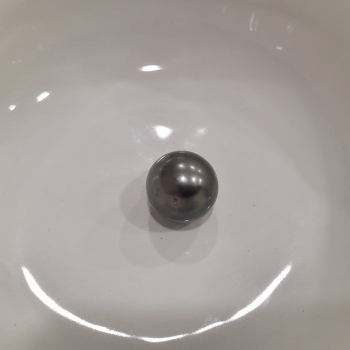 Tahiti Pearl 16,50 mm Drop Shape, Dark Color, High Luster