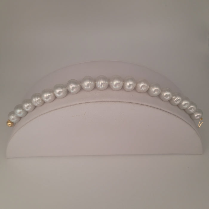 South Sea Pearls 10-11 mm Bracelet 18K Gold Clasp