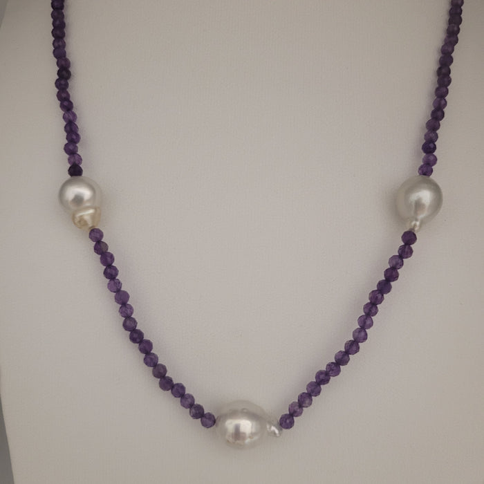 South Sea Pearls & Amethyst Precious Stones, 18K Gold Clasp Necklace