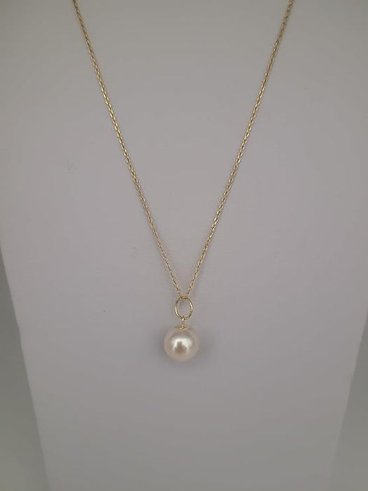 Akoya Cultured Pearl 8-8.5 mm Round 18K Gold Pendant