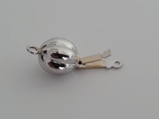 White South Sea Pearls 10-16 mm High Luster 18K Gold Clasp