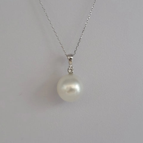 South Sea cultured pearl necklace 9-10mm round in 18K White Gold (Pinctada maxima) — The South Sea Pearl