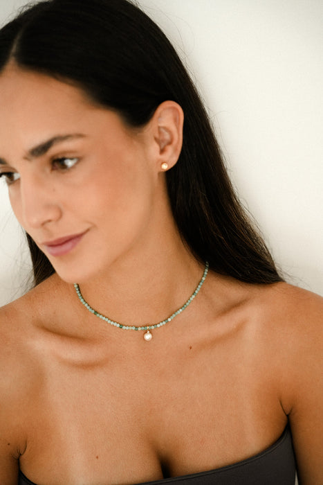Australian Mabe Pearl Necklace with Round Emeralds, 18K Yellow Gold