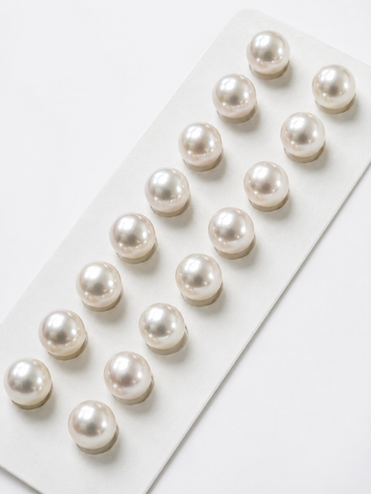 Akoya Cultured Pearls Loose Pairs 9-9.5 Round AAA