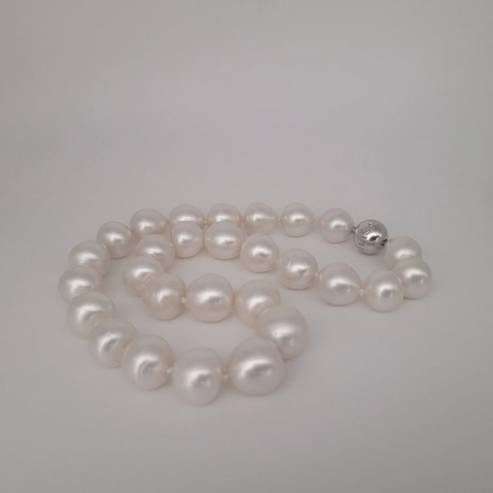 South Sea Pearls 13-15 mm Very High Luster 18K Gold Clasp | The South Sea Pearl |  The South Sea Pearl