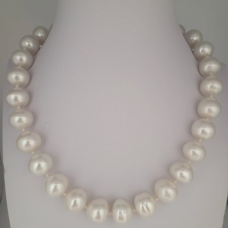 South Sea Pearls Necklace 13-14 mm Very High Luster 18K Gold Clasp | The South Sea Pearl |  The South Sea Pearl