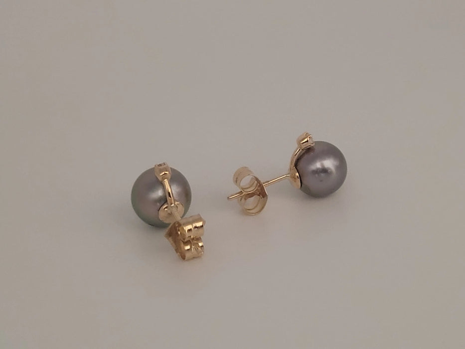 Stud Earrings Tahiti Pearls 9 mm AAA, Diamonds, 18K Solid Gold | The South Sea Pearl |  The South Sea Pearl