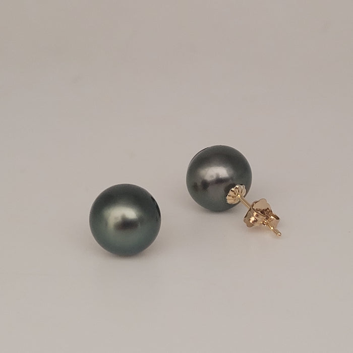 Orecchini eleganti con perla di Tahiti, in oro giallo 18 carati e argento 925
