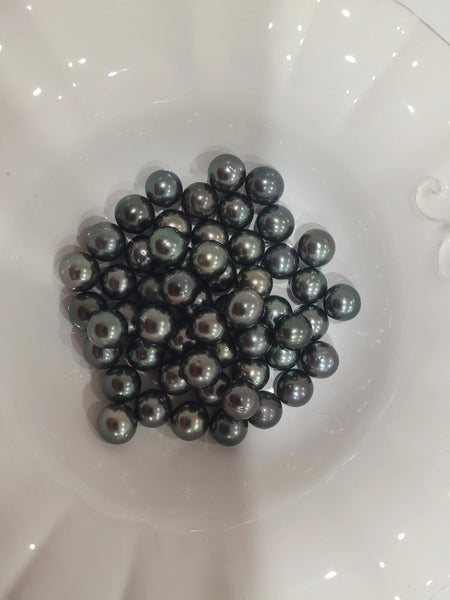 Tahiti Loose Pearls 11-12 mm Round Dark Natural Color and Very High Luster and Orient | The South Sea Pearl |  The South Sea Pearl