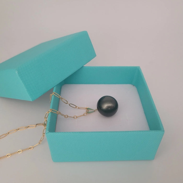 Tahiti Pearl Large 16 mm Round Shape Dark Color Pendant Necklace | The South Sea Pearl |  The South Sea Pearl