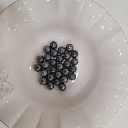 Tahiti Pearls 10-11  mm Dark Color Semi-Round Very High Luster |  The South Sea Pearl |  The South Sea Pearl