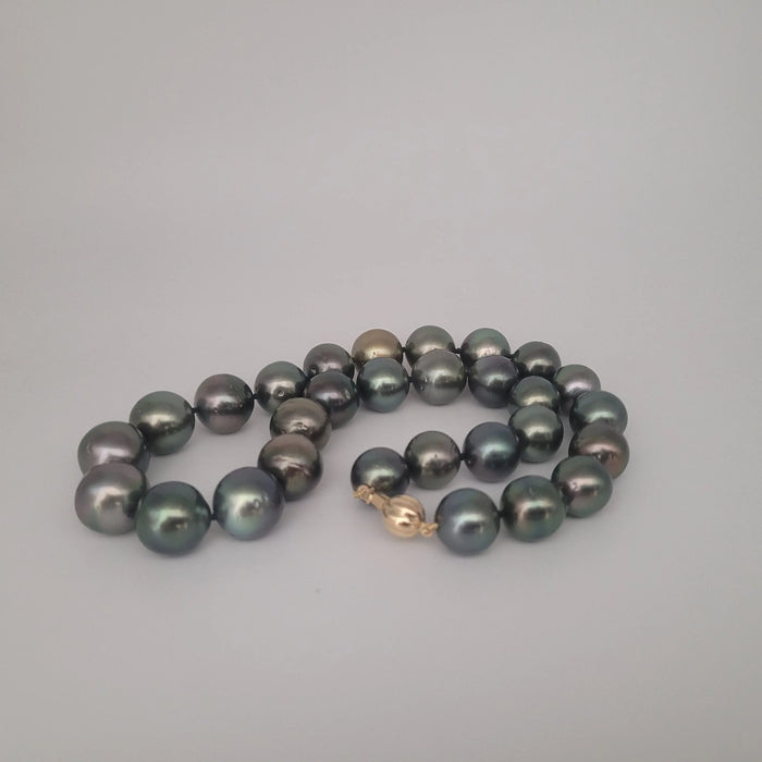 Tahiti Pearls 12-14 mm Very High Luster 18K Gold Clasp | The South Sea Pearl |  The South Sea Pearl