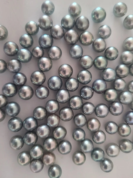 Tahiti Pearls Loose AAA 10 mm Round and Semiround with High Luster | The South Sea Pearl |  The South Sea Pearl