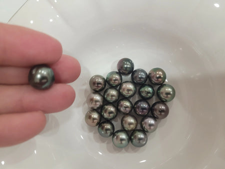 Tahiti Pearls Loose Round 13-14 mm Natural Color High Luster | The South Sea Pearl |  The South Sea Pearl