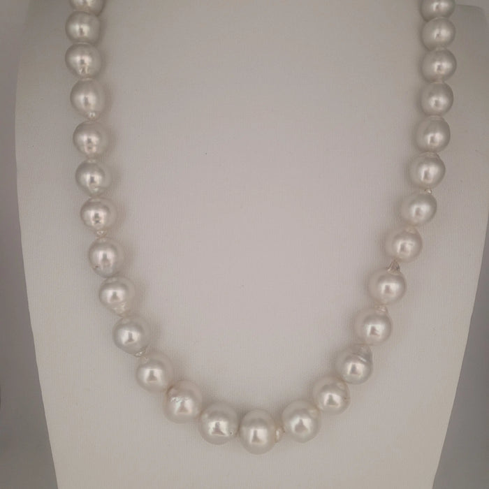 White South Sea Pearls 10-13 mm Very High Luster 18K Gold Clasp | The South Sea Pearl |  The South Sea Pearl