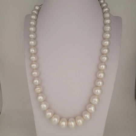 Collana di perle barocche bianche naturali ad alta lucentezza Collana di perle barocche bianche naturali ad alta lucentezza