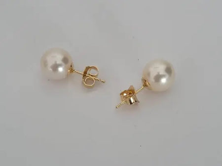 18K Akoya Pearl Earrings from Japan, manufactured in 18 Karats Solid Gold - Sizes 7-9mm -  The South Sea Pearl