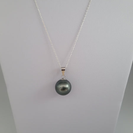 Tahiti Pearl 13 mm Round Dark Color Pendant |  The South Sea Pearl |  The South Sea Pearl