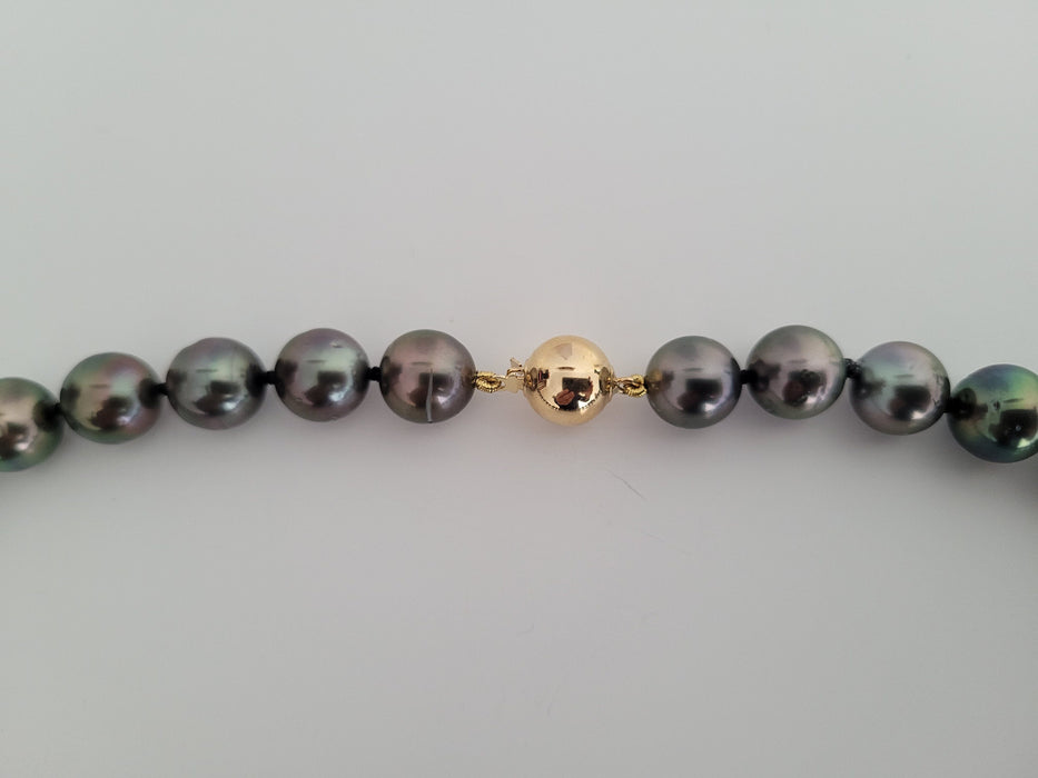 Tahitian Pearl Necklace  9-10 mm Natural Color and High Luster, 18 Karat Solid Yellow Gold Clasp - Only at  The South Sea Pearl