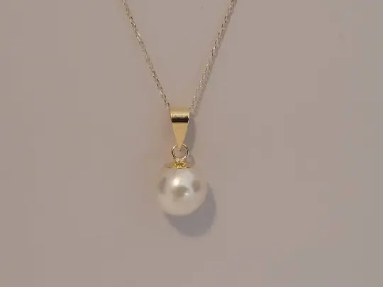 18K Akoya Pearl Pendant, Round AAA 18 Karats Solid Gold, Pendant Necklace -  The South Sea Pearl