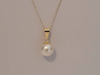 18K Akoya Pearl Pendant 9 mm Round AAA 18 Karats Solid Gold Pendant Necklace -  The South Sea Pearl