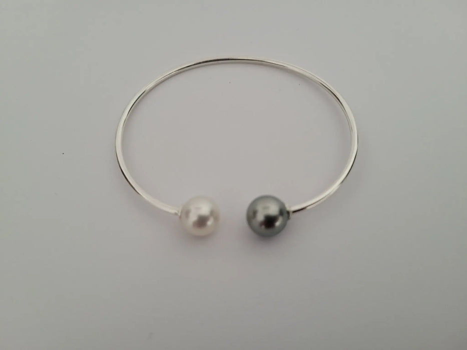 Bangle of Tahiti Pearl & White South Sea Pearl 9-10 mm - Only at  The South Sea Pearl