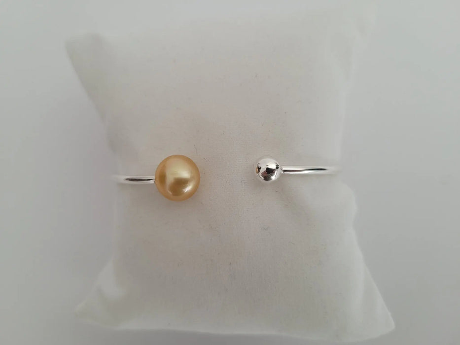 Gokden South Sea Pearl Bangle 9-10 mm Natural Color Sterling Silver Bangle - Only at  The South Sea Pearl