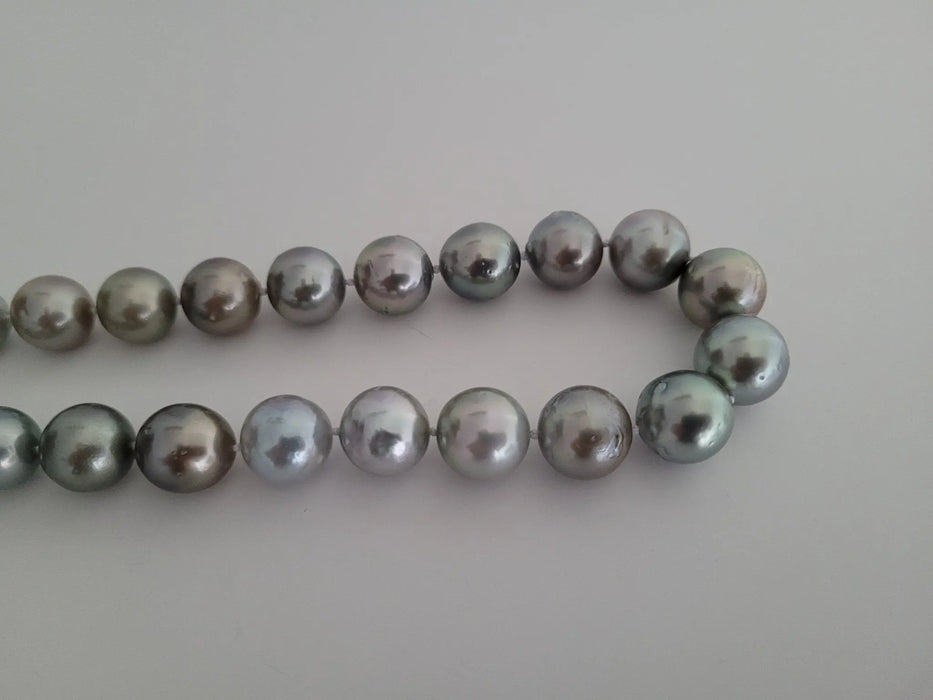 Tahiti Pearls 13-15 mm Round Natural Cokor and Luster, Solid Gold 18 Karat Clasp - Only at  The South Sea Pearl
