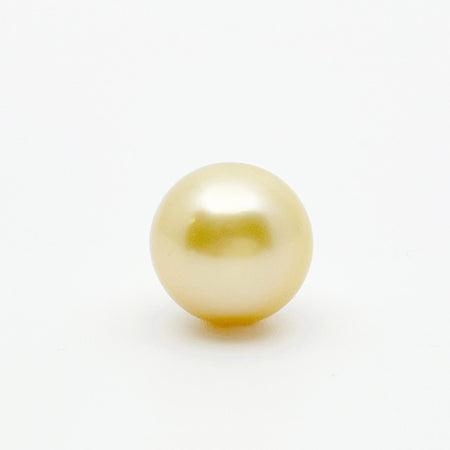 A GOLDEN SOUTH SEA PEARL 14.5 MM ROUND - Only at  The South Sea Pearl