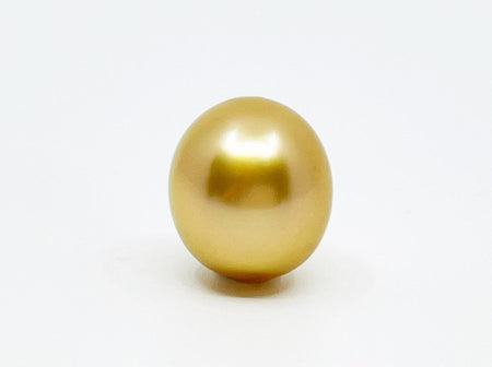 A Golden South Sea Pearl Drop Golden 13 mm - Only at  The South Sea Pearl