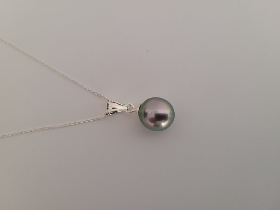 Tahiti Pearl Pendant, 10 mm Natural Color and High Luster AAA - Only at  The South Sea Pearl