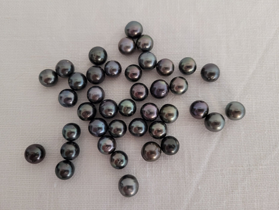 Tahiti Pearls 9 mm Natural Dark Color and High Luster, wholesale Lot - Only at  The South Sea Pearl