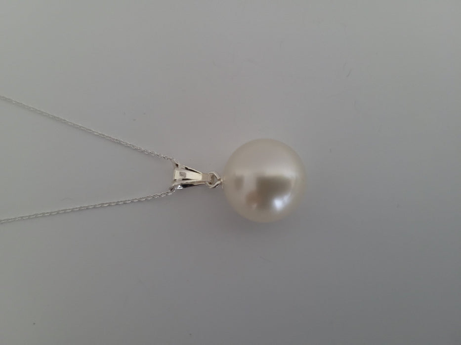 White South Sea Pearl Pendant 13 mm Round - Only at  The South Sea Pearl