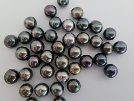 Wholesale Lot Tahiti Pearls 10 mm Natural Multicolor 39 pieces - Only at  The South Sea Pearl